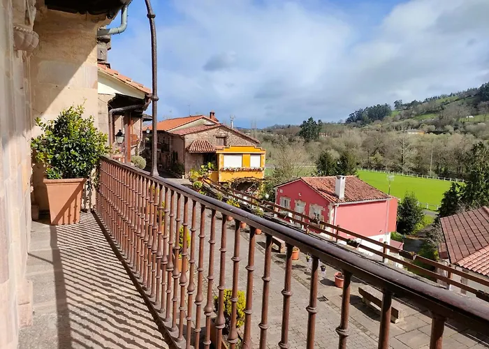 Casona De La Pinta